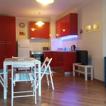 южен плаж Обзор